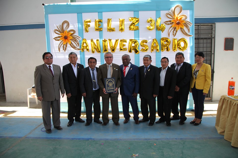 Ceremonia central por los 34 aniversario de la facultad de Ciencias ...