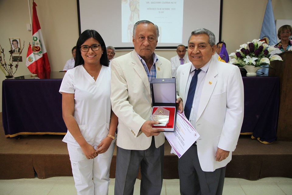 En Imágenes la Ceremonia central por el aniversario de la Facultad de ...