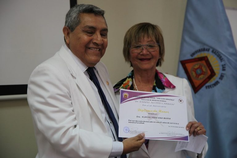 En Imágenes la Ceremonia central por el aniversario de la Facultad de ...